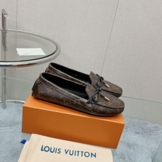 Louis Vuitton Tods Shoes